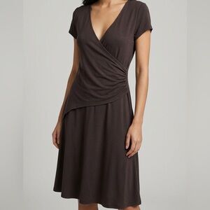 Dorothée Bis Paris Brown Faux Wrap Ruched V-Neck Midi Dress